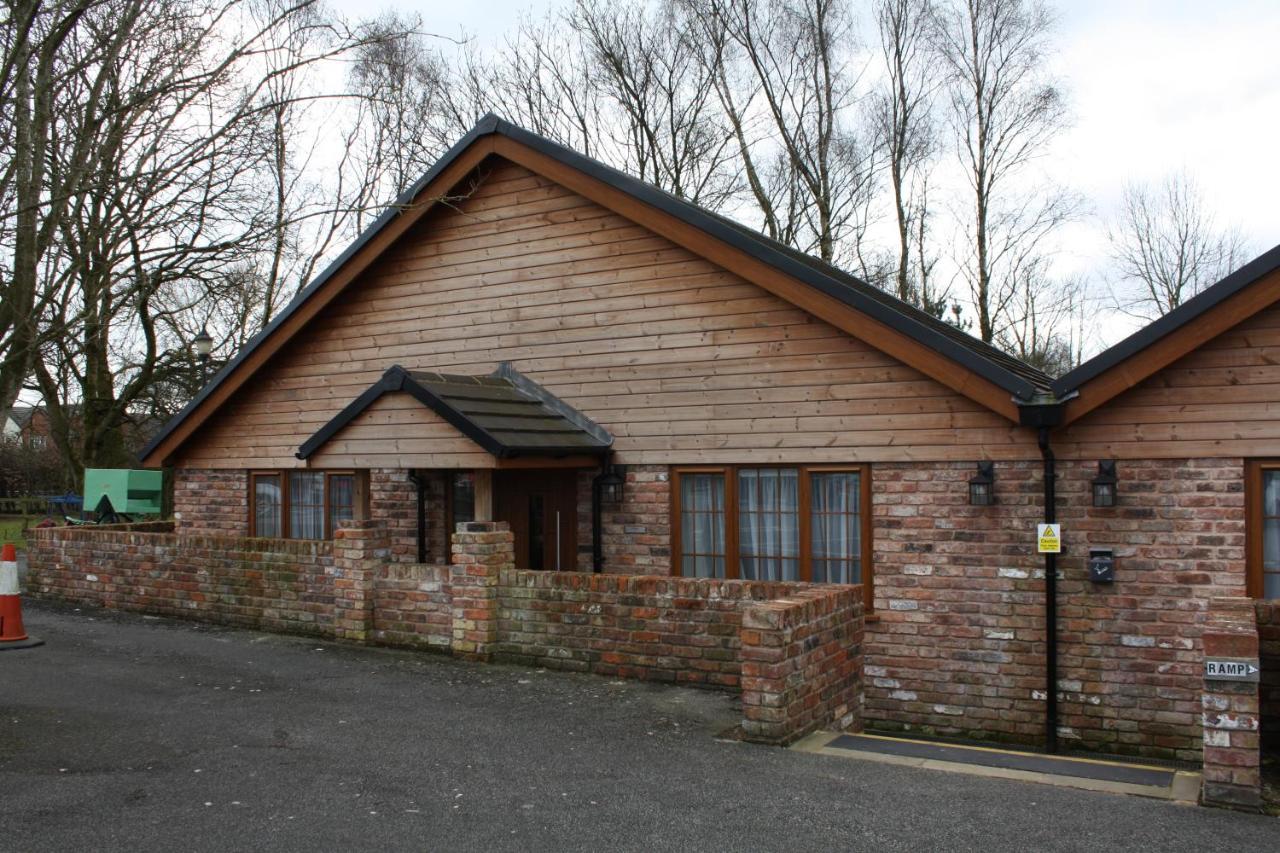 Charnock Farm Motel Leyland Extérieur photo
